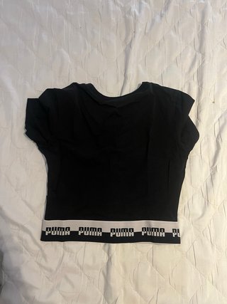 Camiseta crop top Puma negra