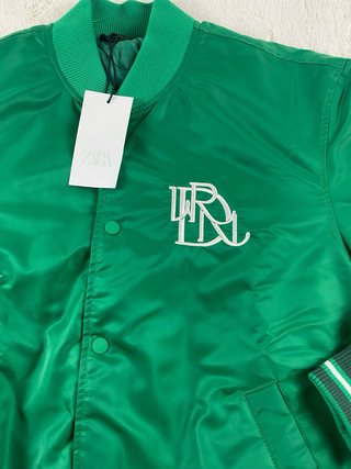 Bomber Zara Verde Talla S