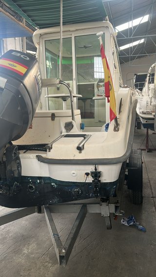 Barco pesca paseo Ran Sea