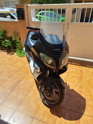 Maxi Scooter TBQ City Max 125 Negra