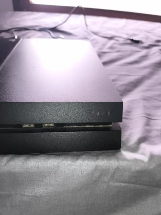 PS4 + FIFA 22 (sin mando)