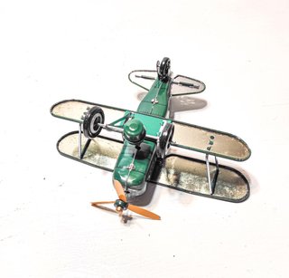 Avión Biplano Juguete Hojalata Verde