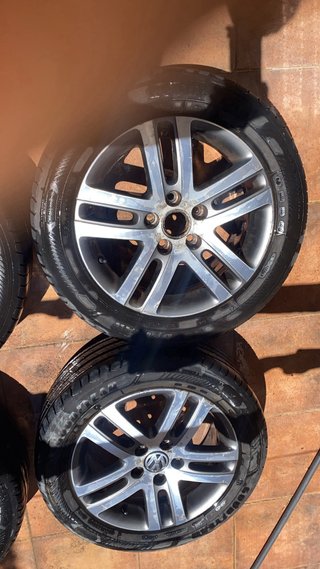 Llanta Goodyear Volkswagen LAS 4 llantas