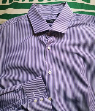 Camisa Hugo Boss Rayas Moradas Talla 46