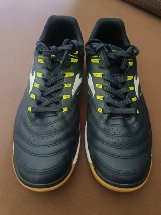 Zapatillas Fútbol Sala Joma Máxima Talla 42. Nueva