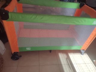 Parque Cuna Infantil Naranja y Verde