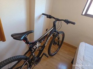 Bicicleta de Montaña Berg Doble Suspensión