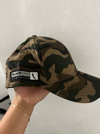 Gorra negra verano
