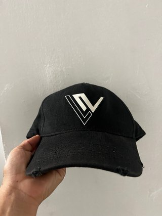 Gorra negra verano