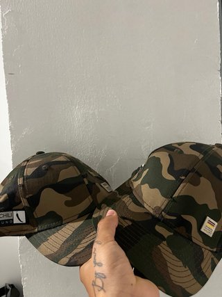 Gorra negra verano