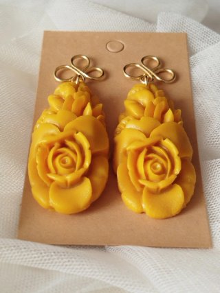 Pendientes flamenca/fiesta color mostaza