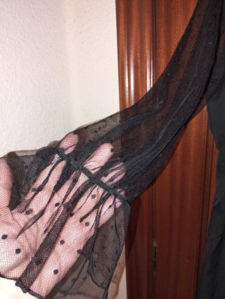 Mono gasa mangas largas negro