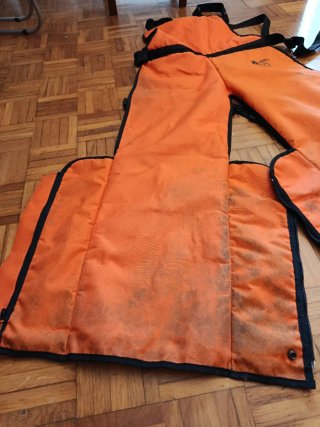 Zahones para desbrozadora naranja