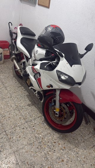 Yamaha YZF R6