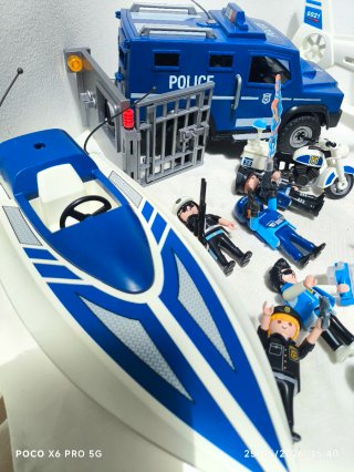 Lote Playmobil Policía 8 Figuras