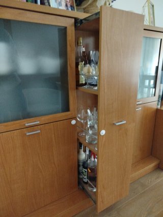 3 Mueble de comedor de madera