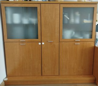 3 Mueble de comedor de madera