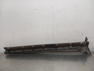 FALDON LATERAL DACIA DUSTER II H5FF408
