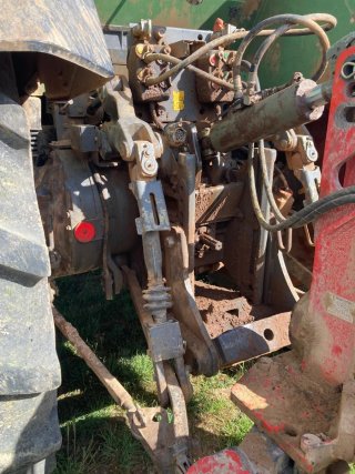 Tractor Fendt 818