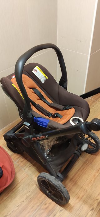 Carrito Bebé NUUN + Portabebés Grupo 0