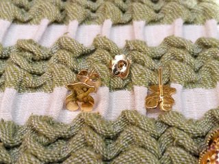 Conjunto Tous anillo y pendientes