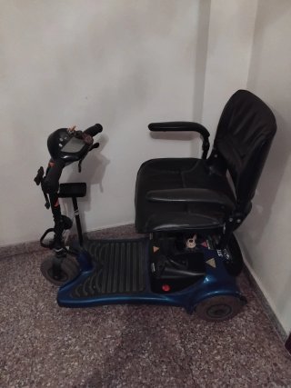 Moto eléctrica Go Go Scooter + otra de regalo