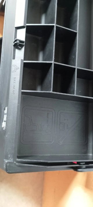 Caja cofre de herramientas Wurth con bandejas