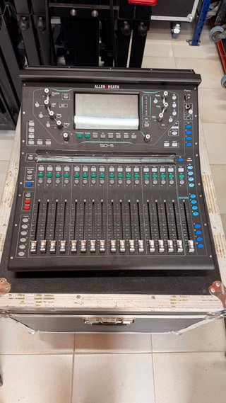 Mesa Digital Allen & Heath SQ5 Nueva