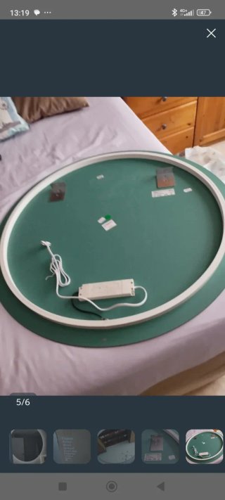 Specchio da bagno rotondo illuminato Roca 80 centimetri