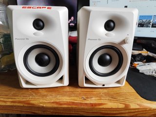 PIONEER DM-40-W  DJ (532)altavoces, leer