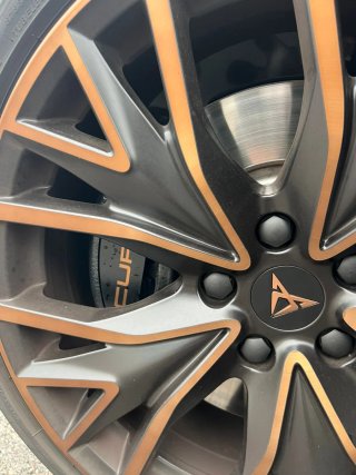 CUPRA Leon 2024