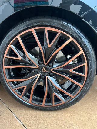 CUPRA Leon 2024
