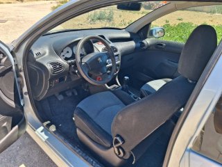 Peugeot 206 2004