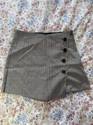 Falda pantalón cuadros botones