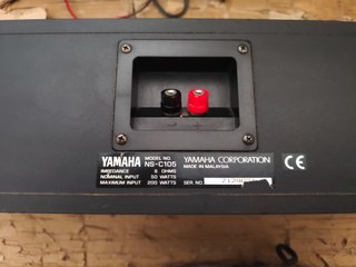 Altavoz Central Yamaha NS-C105 200W