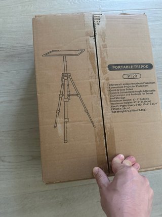 Tripode para proyector o portatil