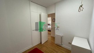 Dúplex en alquiler en Universidad en Ourense