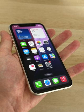 iPhone 11 Branco 128Gb com Caixa