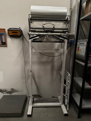 Embolsadora manual para ropa