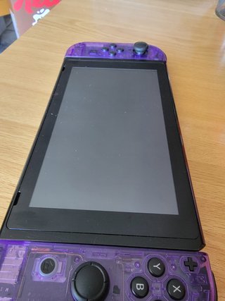 Nintendo Switch Especial Morado y Negro  + Extras