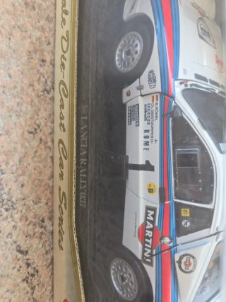 Maqueta Lancia 037 Rally 1:18 Kyosho