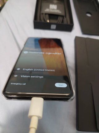 Chollo Motorola Signature - Funda Negra