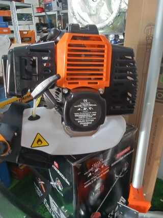 Decespugliatore 52cc AMC con casco