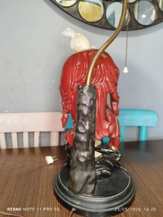 Lámpara Antigua China Figura