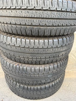 Neumáticos Michelin 225/75/16 CP 116Q