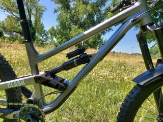 COMMENCAL CLASH RACE