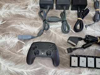 Lotto Accessori Per Console Playstation Xbox Sega