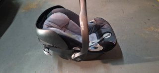Silla de coche Cybex Aton Q con base Isofix