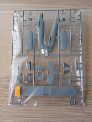 HE 51B-1 ESPAÑA LEGION CONDOR MAQUETA ICM 1/72