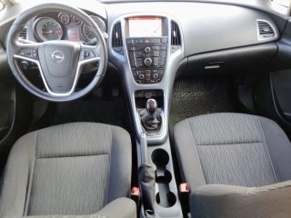 Opel Astra 2015